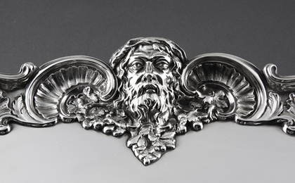 Magnificent Elkington Silver Salver - Four Seasons - 4.65 Kilogrammes